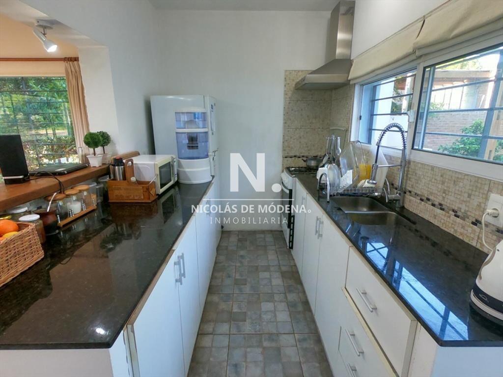 En venta casa en Club del Lago de 3 dormitorios