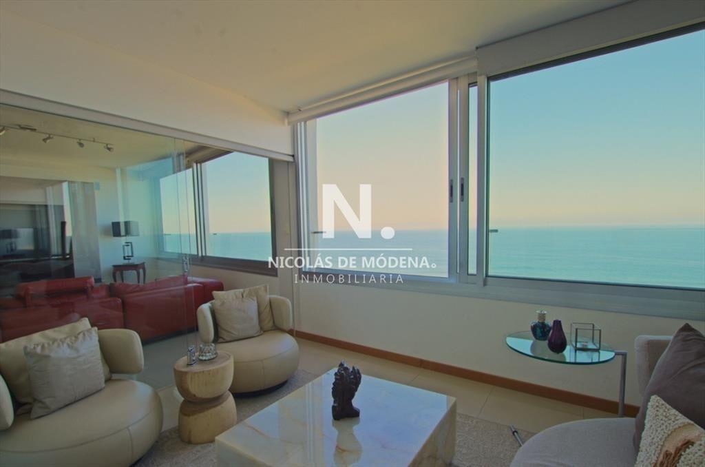 Apartamento de 3 dormitorios en torre de categoría - Prime