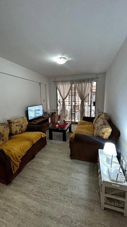 Apartamento en venta/Cordón/Av.18 de Julio/50m2/2 Dormito...