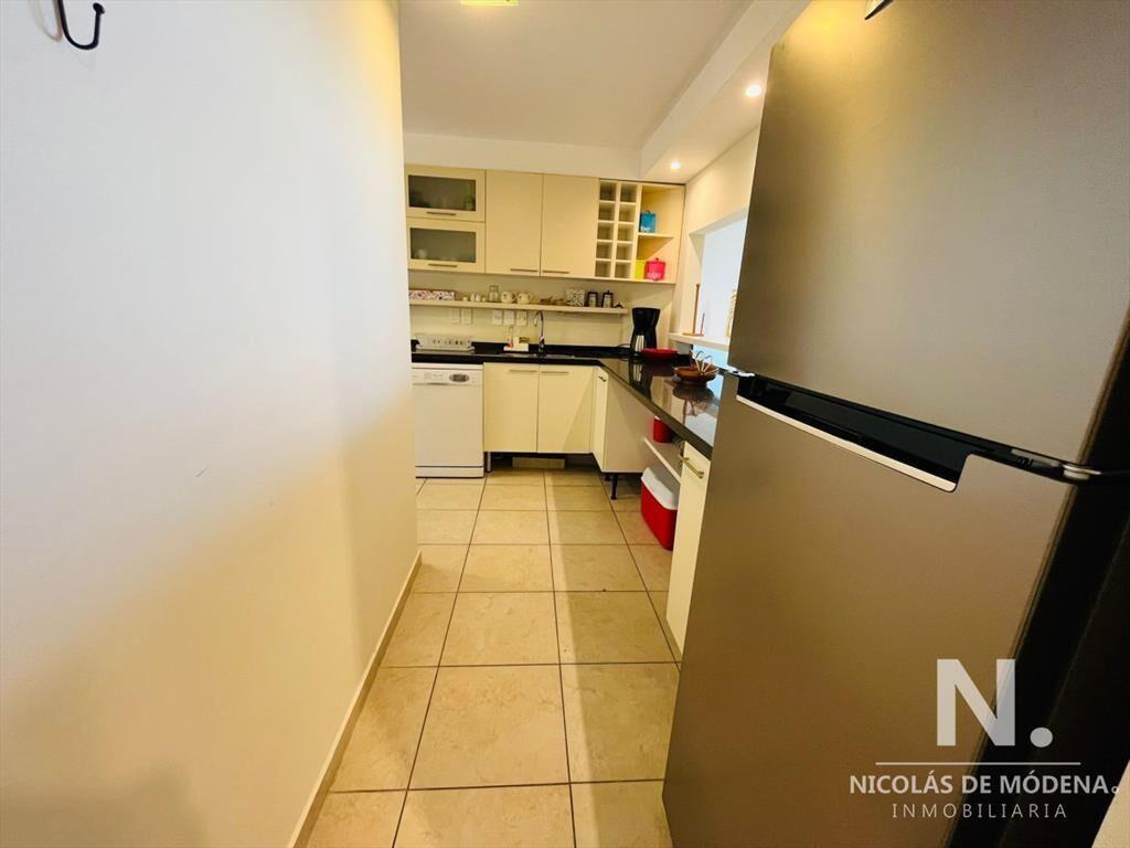 VENTA DE APARTAMENTO DE 3 DORMITORIOS EN TORRE O