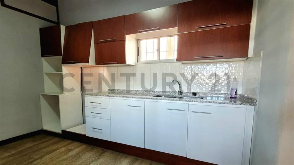 VENTA CASA FRENTE AL MAR 3 DORMITORIOS 4 BAÑOS PISCINA CO...