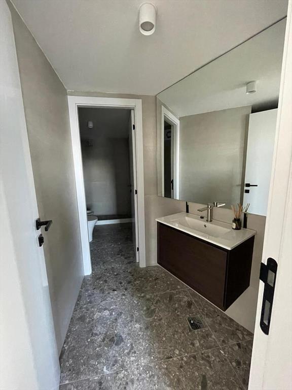 Apartamento en Venta, 2 dormitorio con balcón, barbacoa, gi