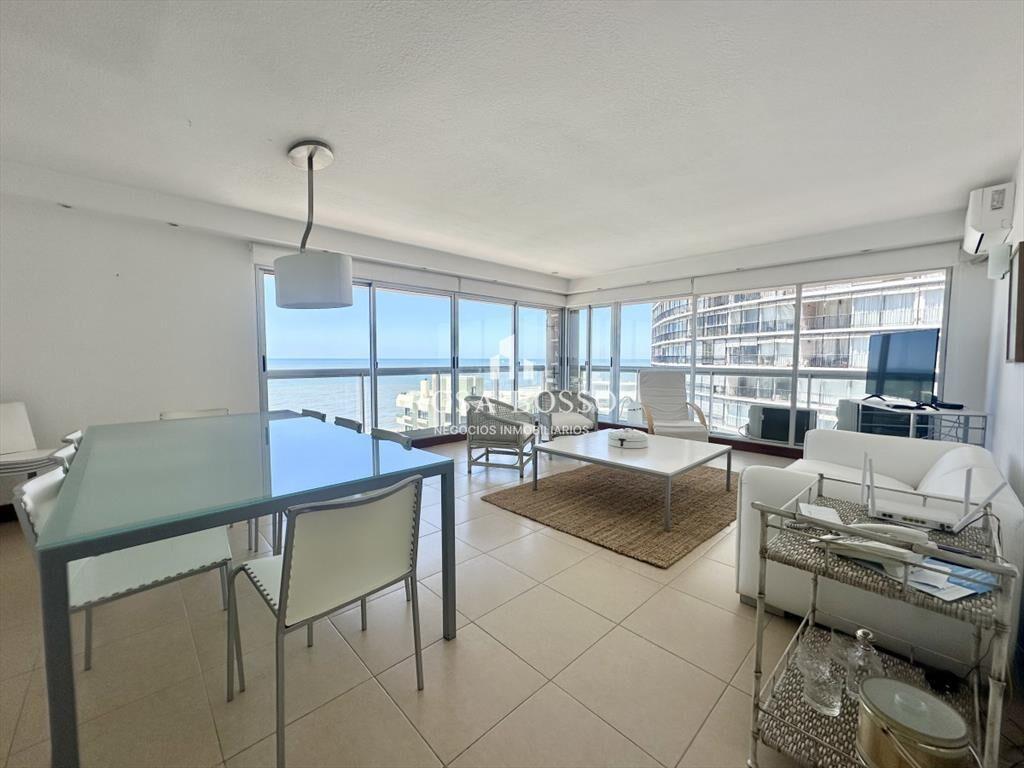 Apartamento Venta 2 dormitorios Península Punta