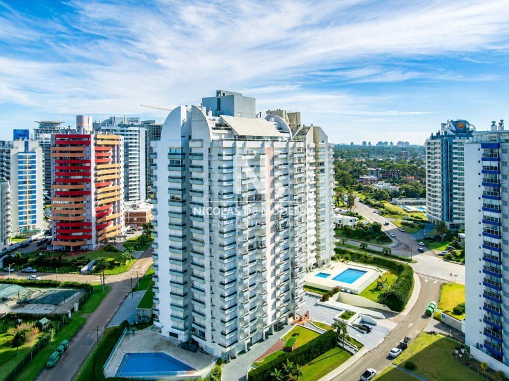 Venta Apartamento 3 dormitorios en Playa Brava,