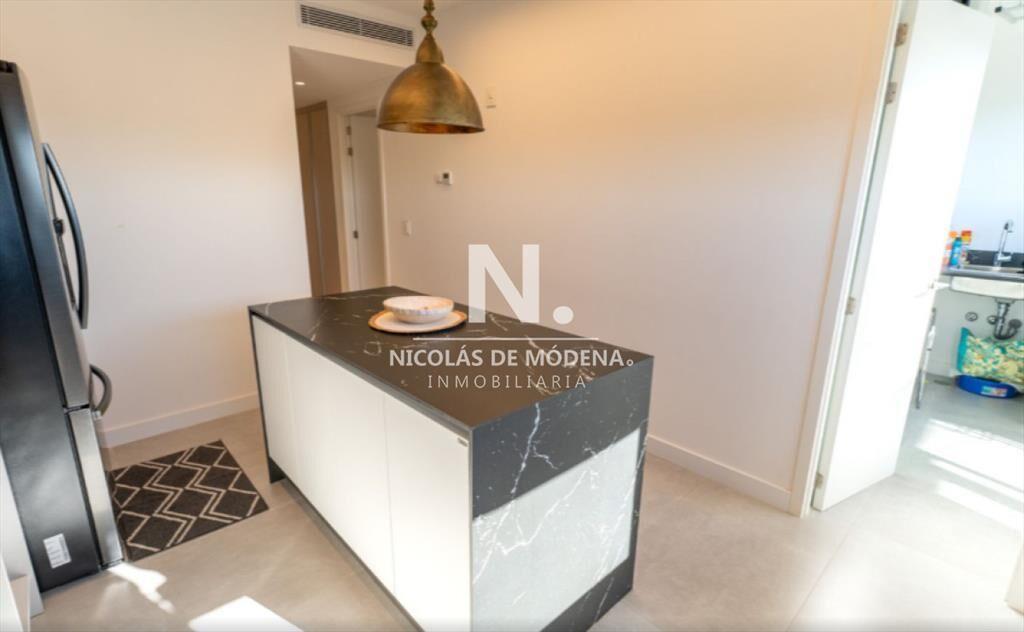 En venta apartamento de 3 dormitorios con vista