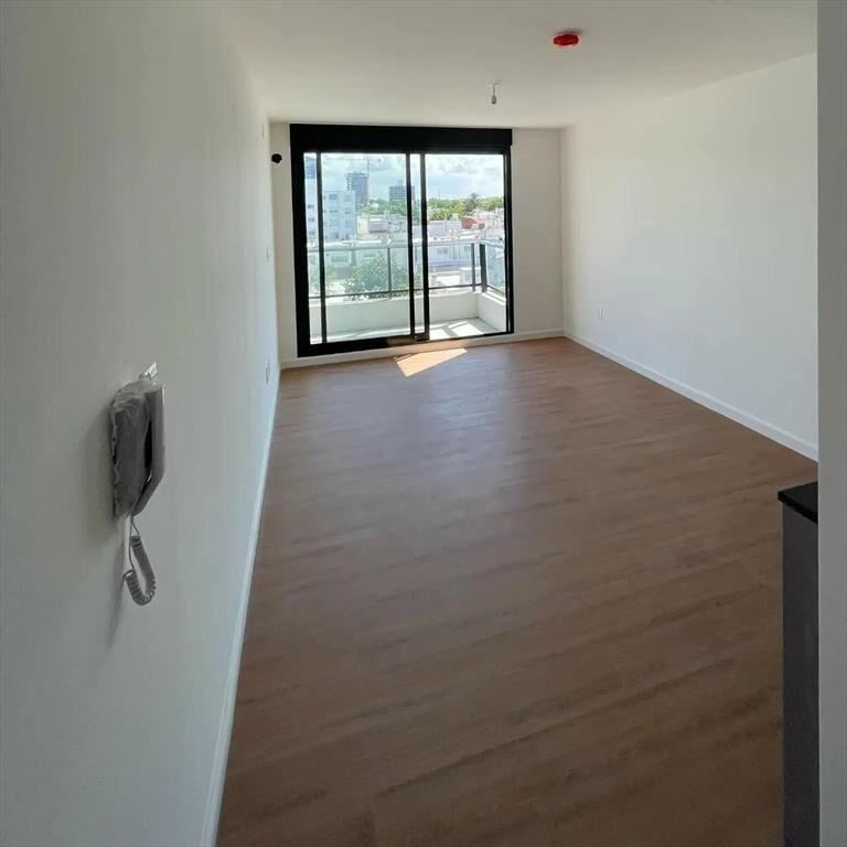 Apartamento en venta 1 dormitorio con renta, SALENTIS LITOR