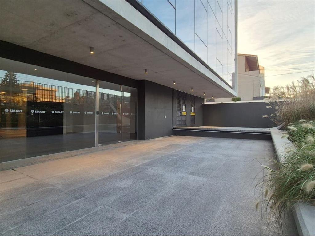 ALQUILER o VENTA - OFICINAS DE CATEOGRIA - CARRASCO