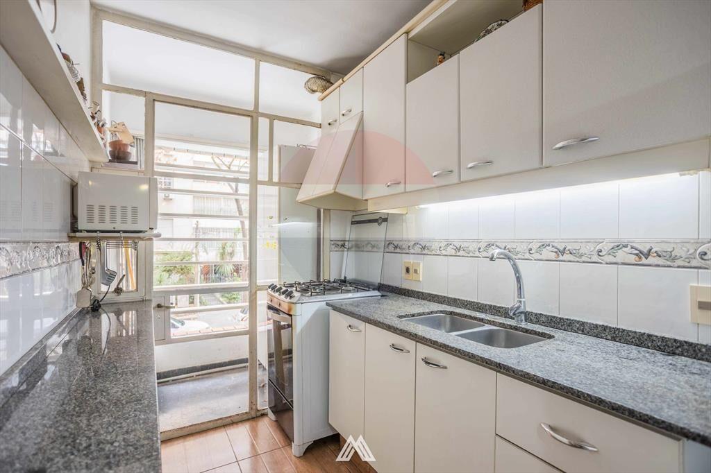 Venta apto 3 dormitorios 2 baños garaje Pocitos