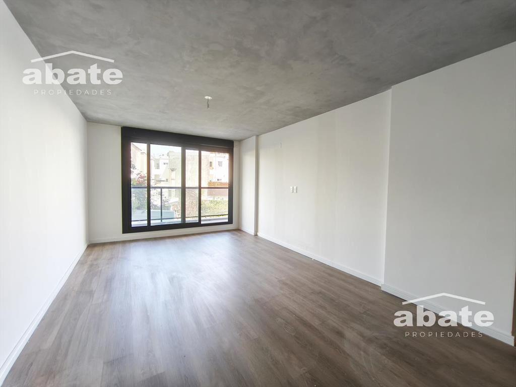 Alquiler de Apartamento de dos Dormitorios y dos Baños en P