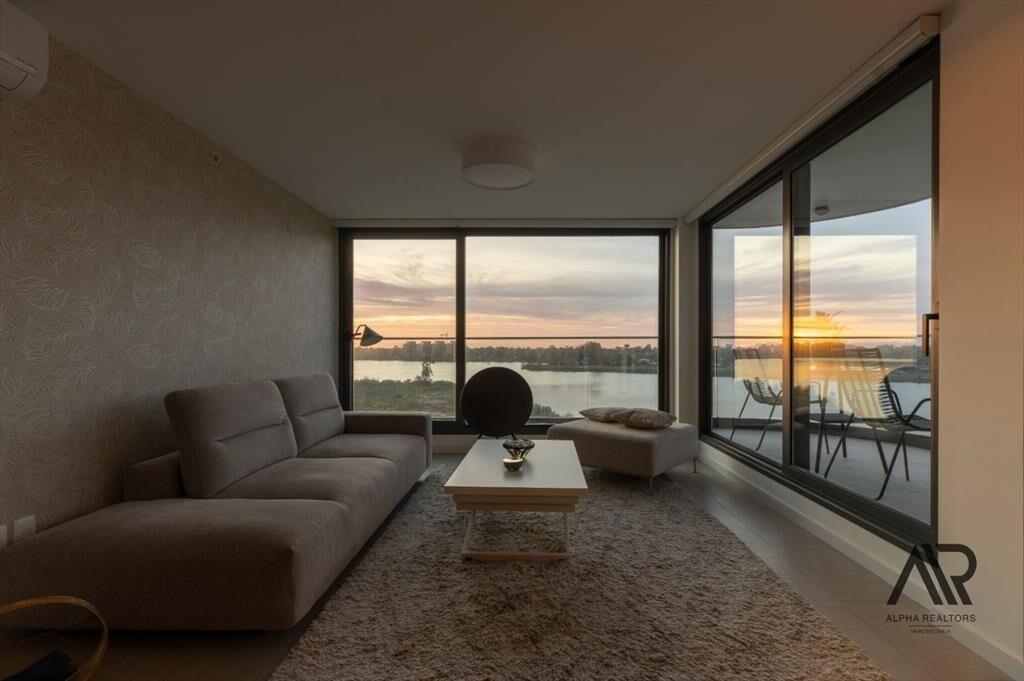 Apartamento en venta de 3 dormitorios en Parque Miramar
