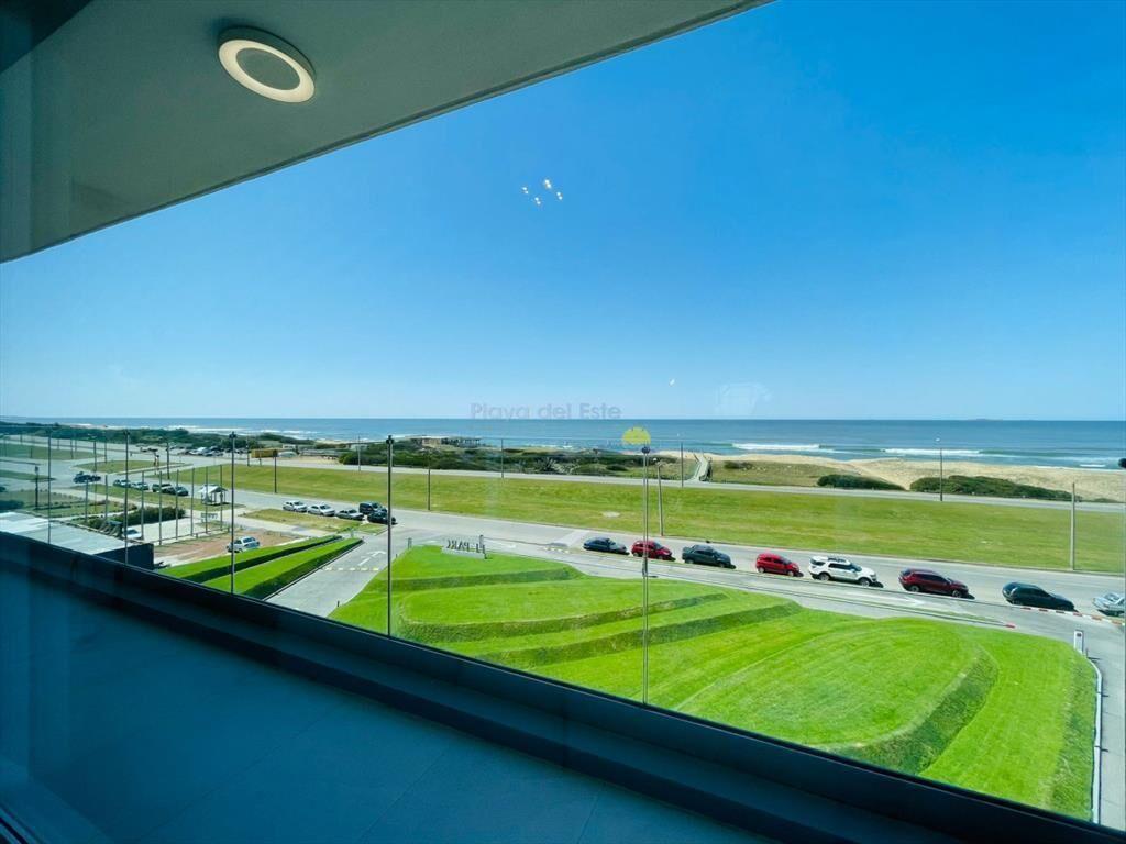 Alquiler y venta de apartamento de 3 dormitorios