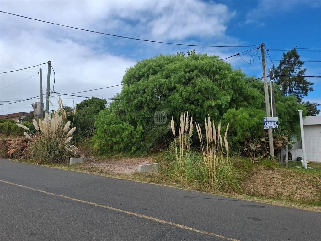 Oportunidad para inversores: Venta de terreno en Solymar