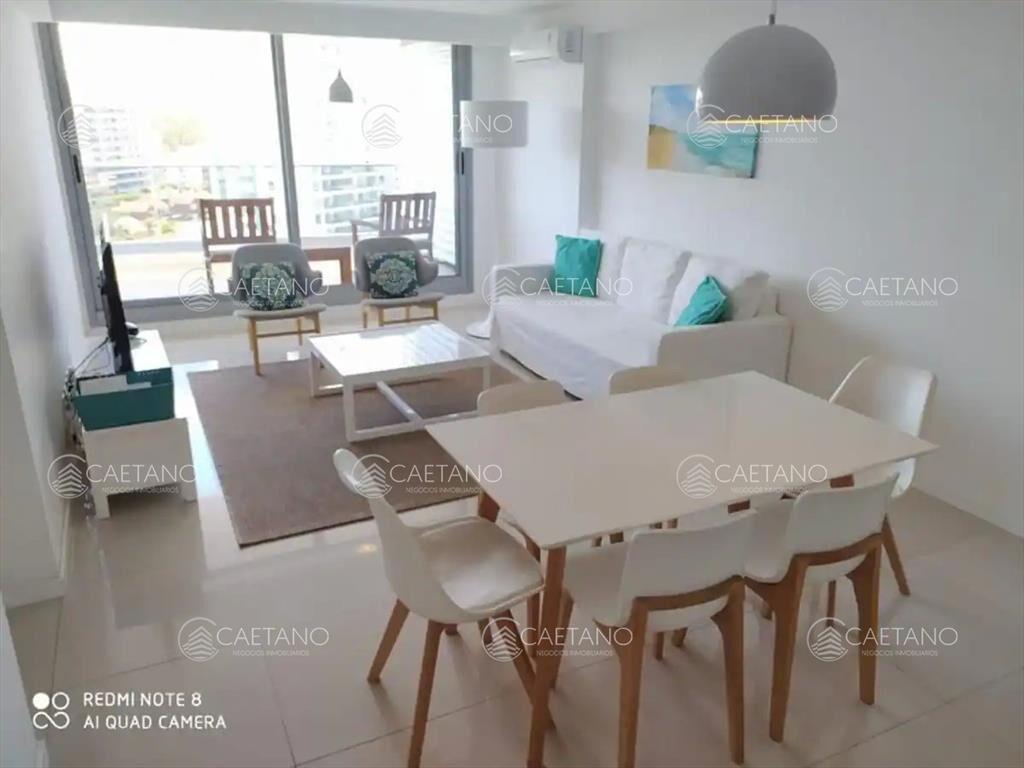 Venta Departamento - 3 dormitorios - Playa brava,