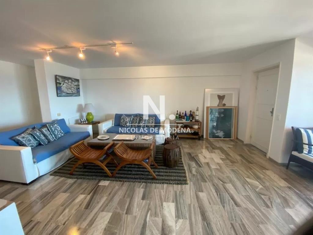 Oportunidad imperdible, hermoso departamento.
