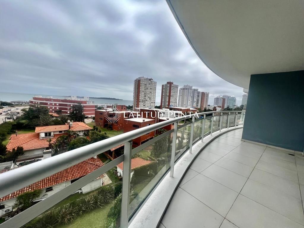 Mansa, apartamento de 3 dormitorios más
