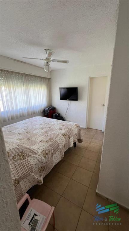 En venta apartamento 3 dormitorios con parrillero