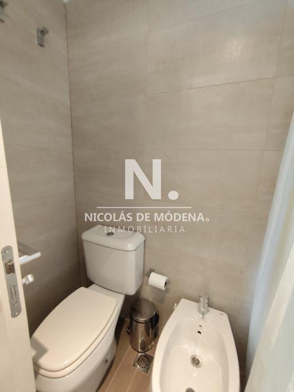 Apartamento en Venta de 3 dormitorios, Roosevelt