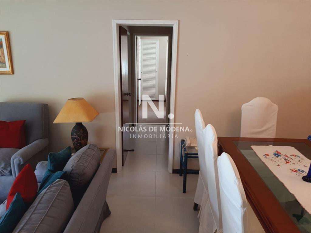Apartamento en venta en sobre Av. Roosevelt