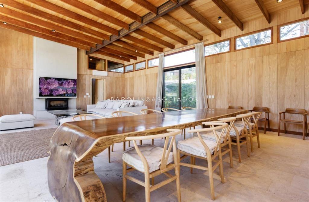 Casa en Venta de 5 Dormitorios en Laguna