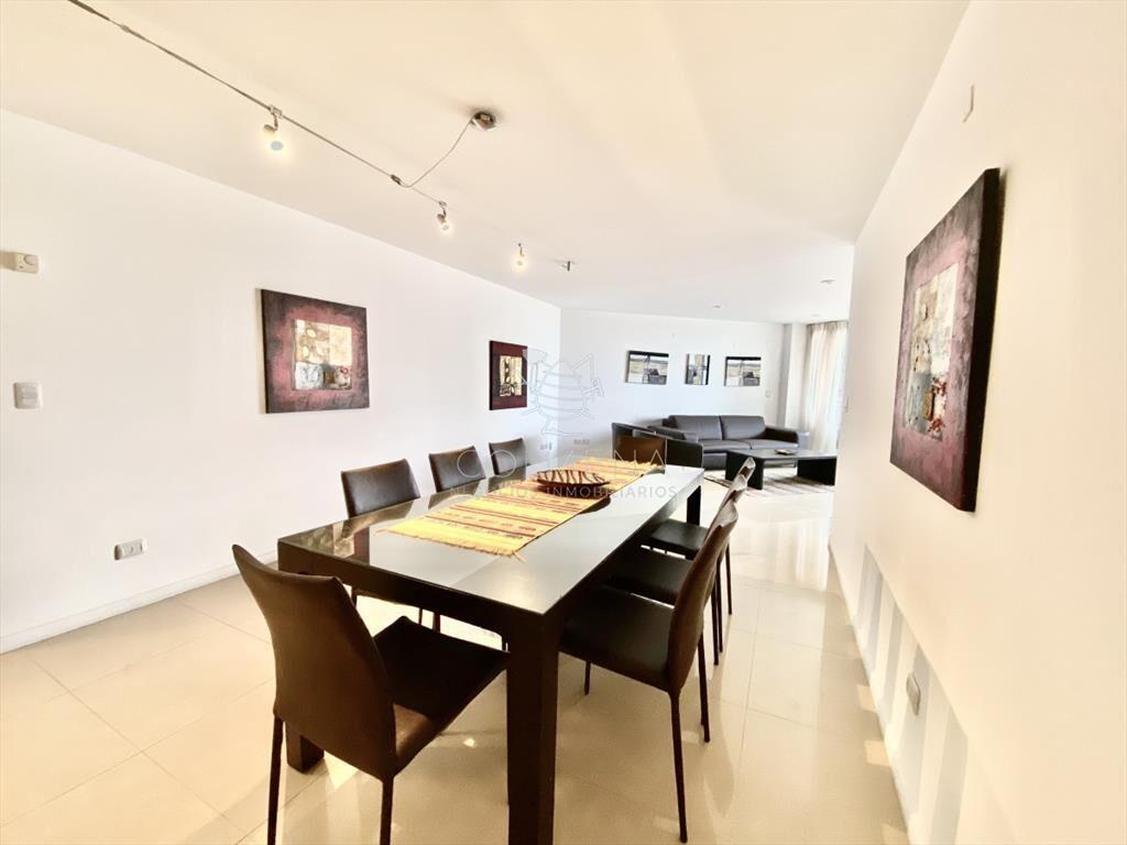 Venta de Apartamento 3 DORMITORIOS + DEP en Playa