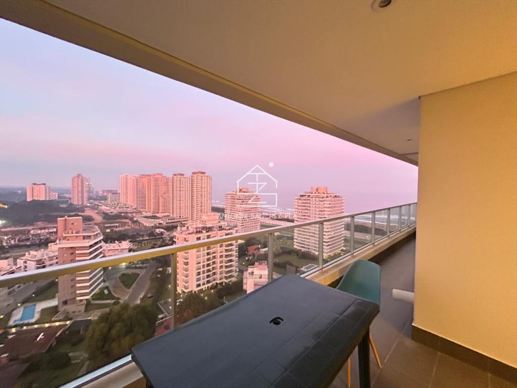 Alquiler apartamento dos dormitorios Punta del Este playa B