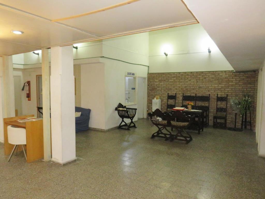 Venta importante local 500 m2 Centro
