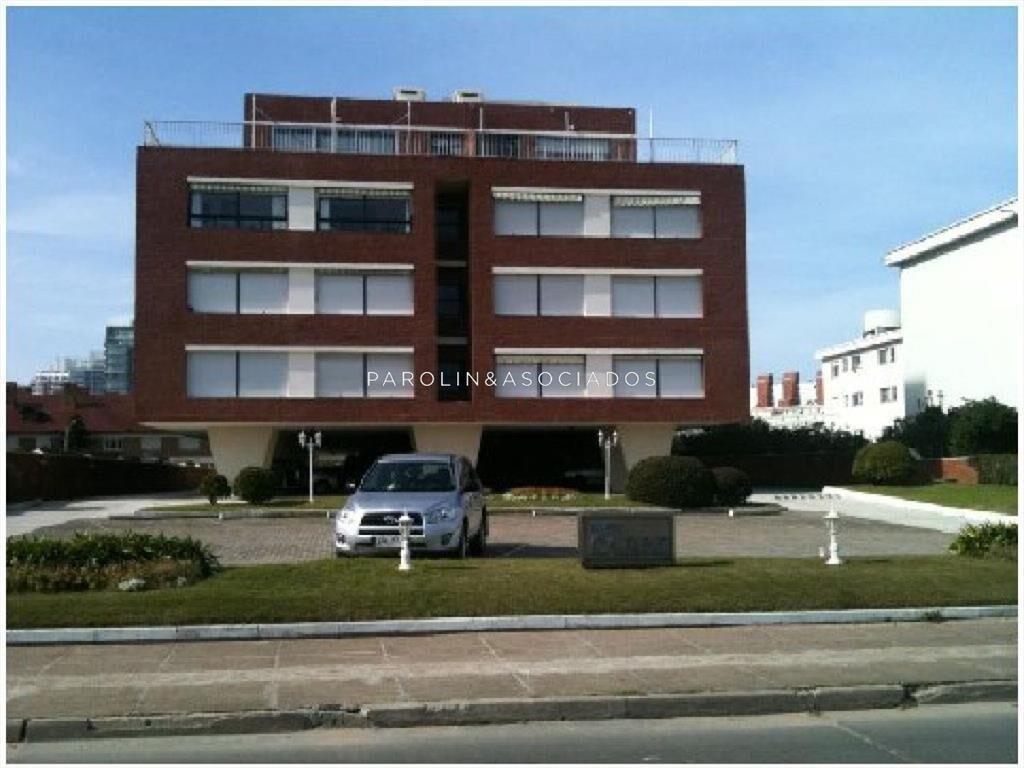 Apartamento en venta de dos dormitorios en Mansa,
