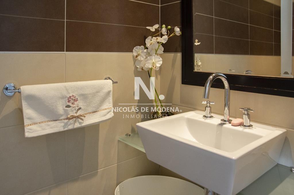 Hermoso Departamento en venta de 3 dormitorios en Torre Imp