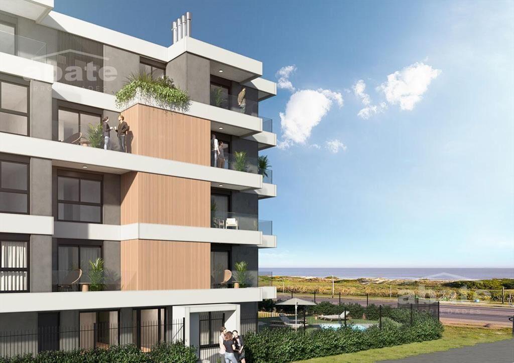 Venta apartamento monomabiente con parrillero y garaje