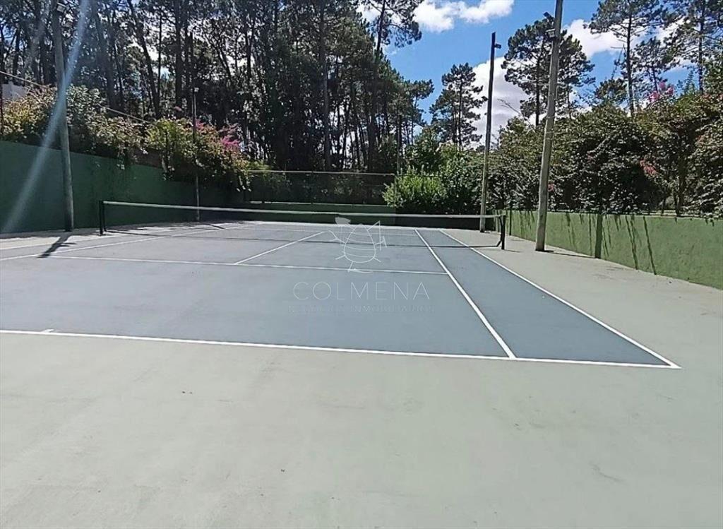 Casa en Barrio privado con piscina y cancha de