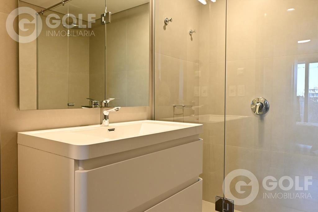 Venta / Alquiler de apartamento de 2 dormitorios en COSMOS