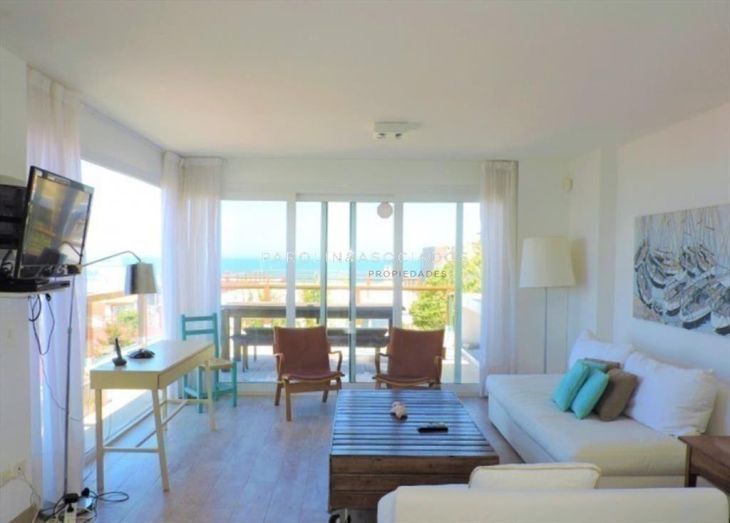 Departamento en Venta de 4 Dormitorios en