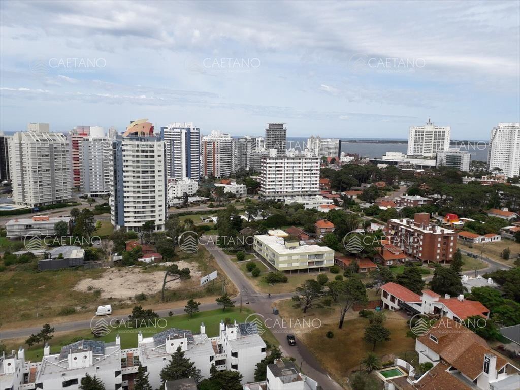 apartamento en 2 linea de playa brava