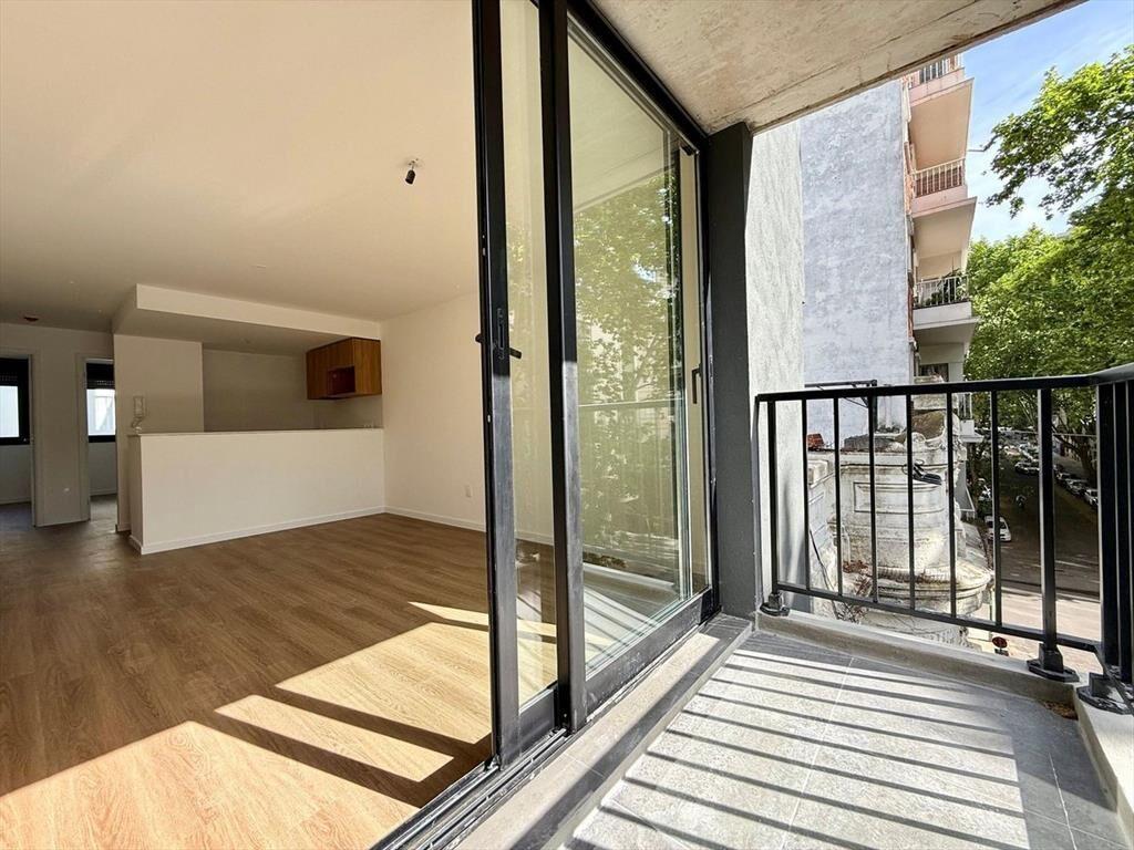 Venta apartamento Barrio Sur 2 dormitorios balcón