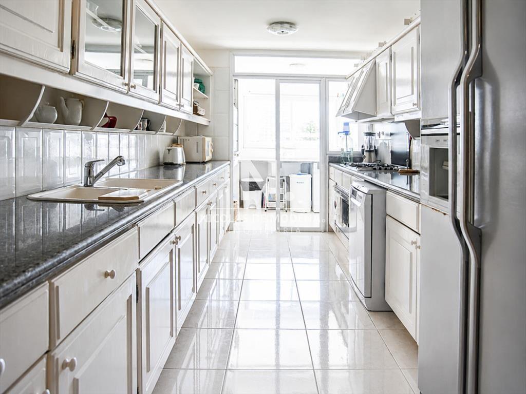 Hermoso Departamento en venta con vista al mar, primera fil