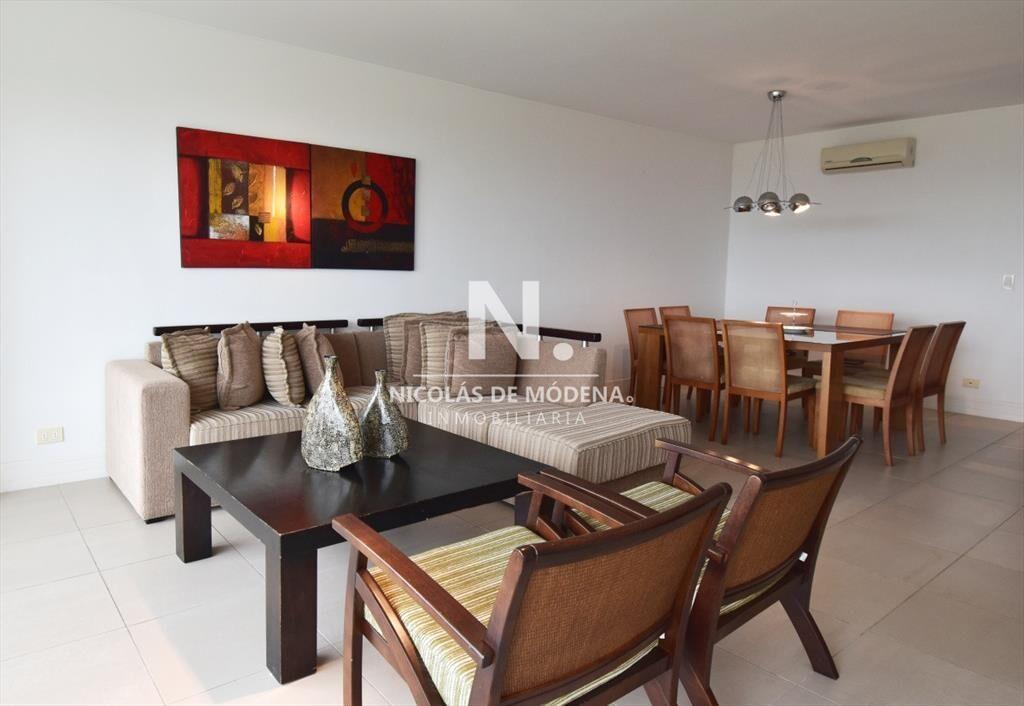 En venta Apartamento frente al mar - Punta del de