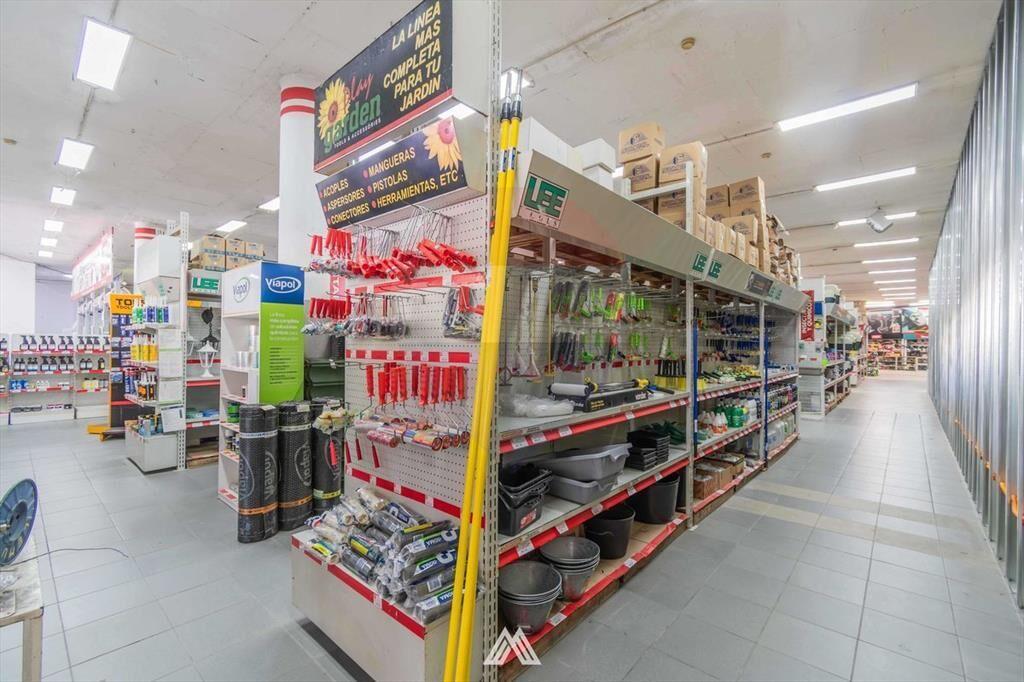 VENTA TERRENO PARA DESARROLLO EN LA COMERCIAL