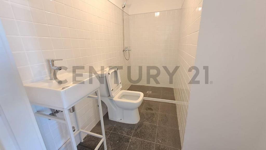 Venta penthouse contrafrente al Sur -1d-balcón-azotea exc...
