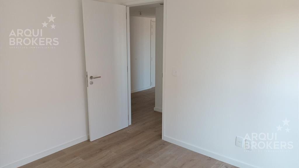 Apartamento de 2 dormitorios en venta en Centro