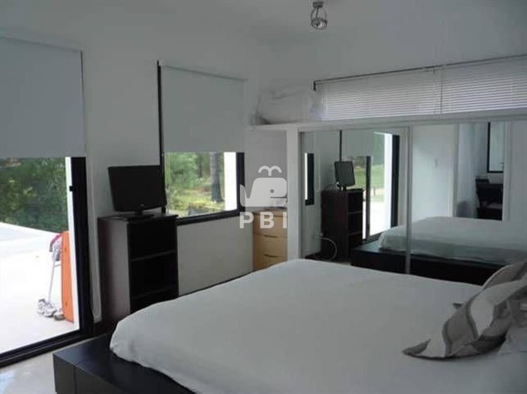 Casa 3 DORMITORIOS en Solanas Country, Punta - :