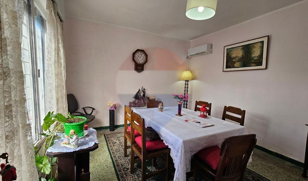 VENTA CASA CON APARTAMENTOS EN UN PADRÓN EN BUCEO