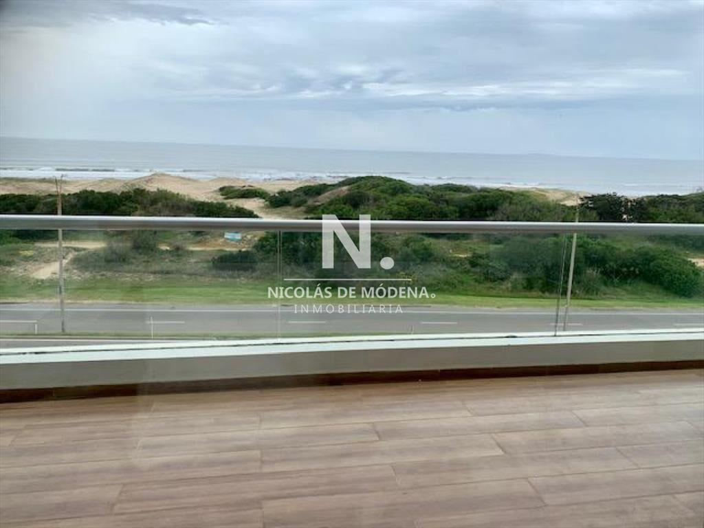 Apartamento Penthouse de 2 dormitorios en venta