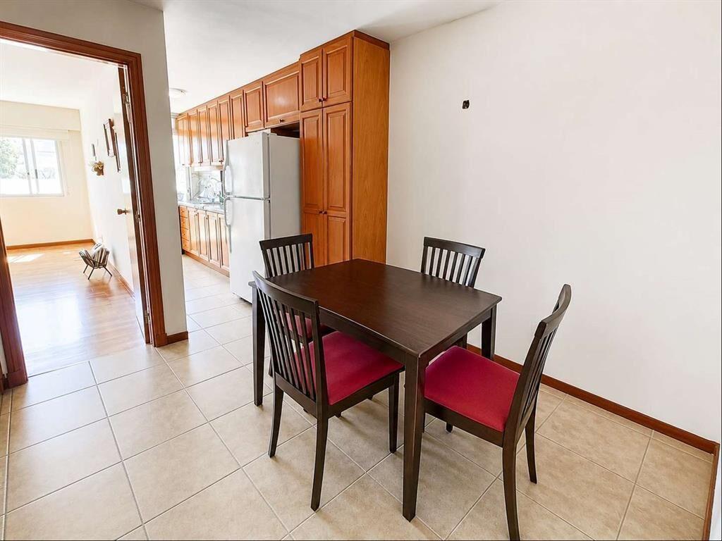 Venta Apartamento Pocitos 2 Dormitorios 2 Baños Garaje