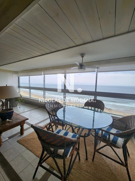 Departamento de 3 dormitorios en venta frente a