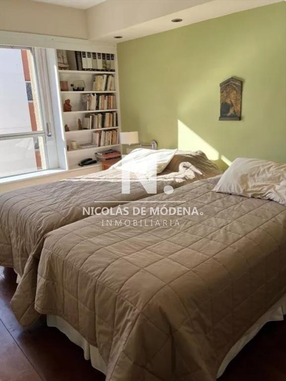 Vende apartamento de 2 dormitorios, con excelente