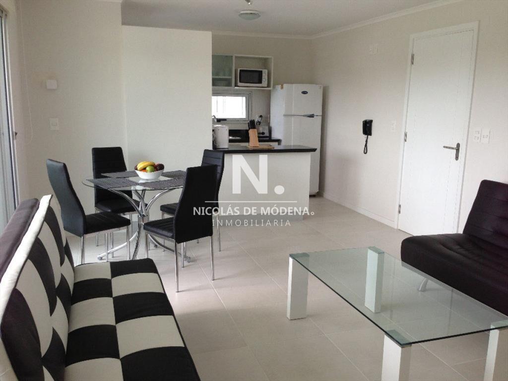 Apartamento en Venta de 1 dormitorio y medio en ,