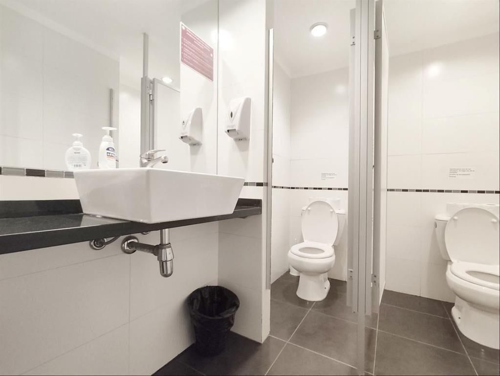 ALQUILER o VENTA - OFICINA - CIUDAD VIEJA
