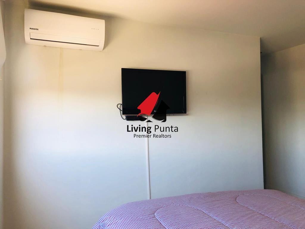 apartamento en alquiler parada 6 de la brava