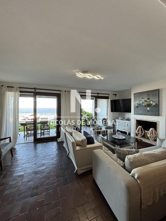 Apartamento en alquiler de 3 dormitorios Punta Del Este