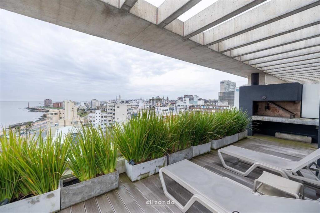 VENTA APARTAMENTO DOS DORMITORIOS Y GARAJE CENTRO
